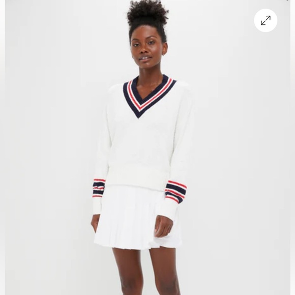 Tuckernuck Sweaters - NWT - Tuckernuck White V-Neck Sweater with Red and Blue Stripes